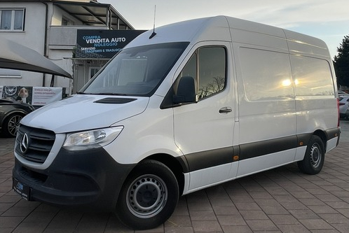 Tovorni kombi Mercedes Sprinter bele barve